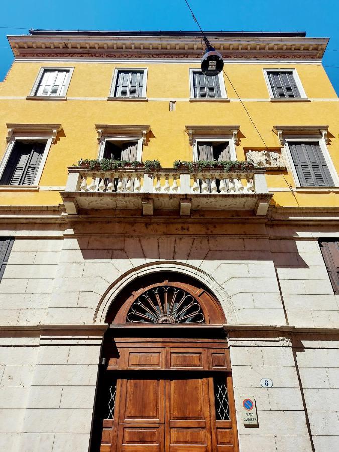 Elle Palace - Simply Elegant Verona Kültér fotó