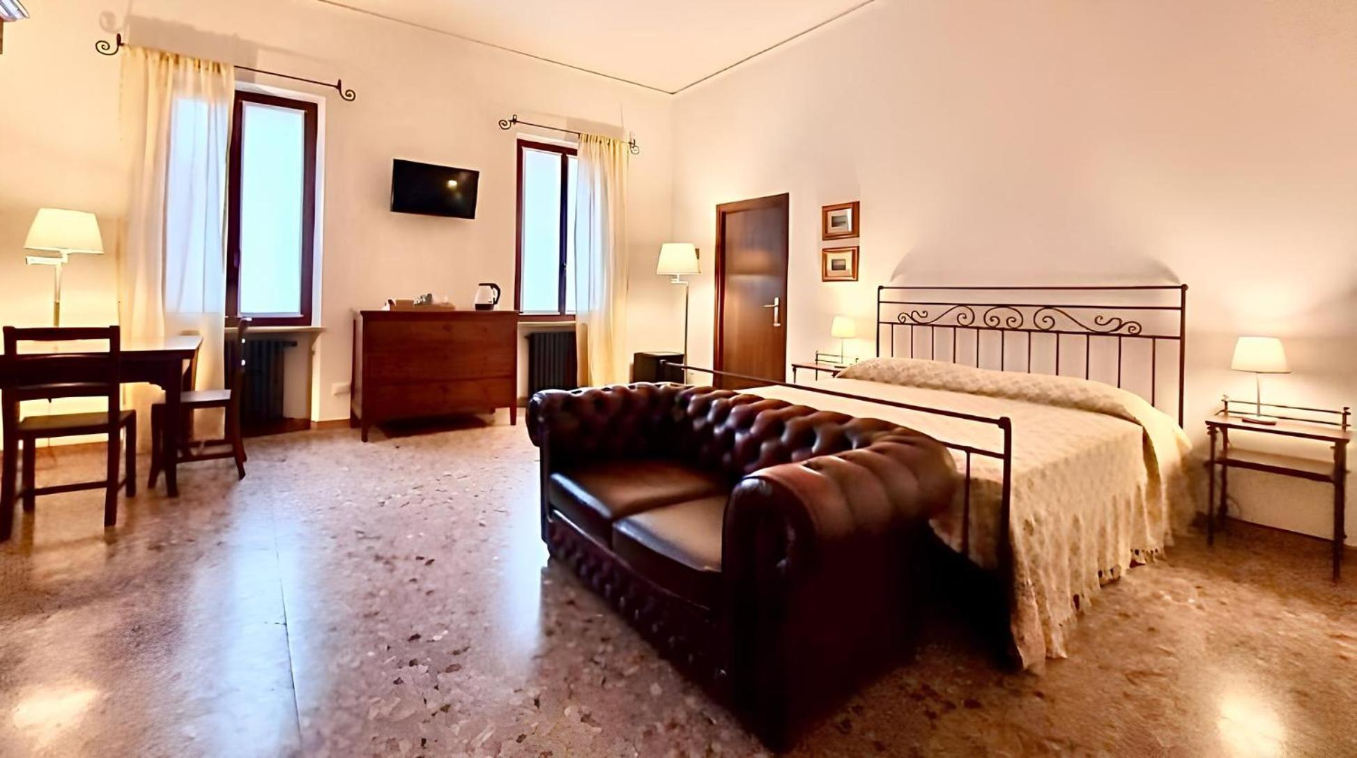 Elle Palace - Simply Elegant Verona Kültér fotó